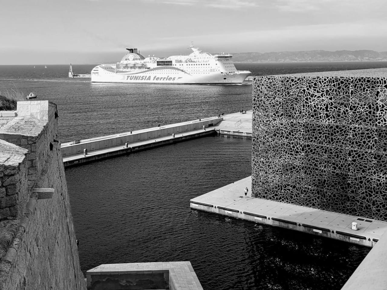 Apartmán L'Elegant Lumineux Ancien Couvent Marseille Exteriér fotografie